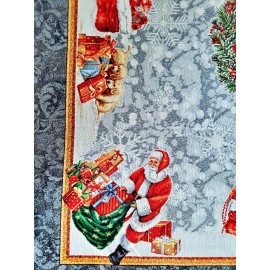 Obrus ze Świętym Mikołajem 100x100 cm V05